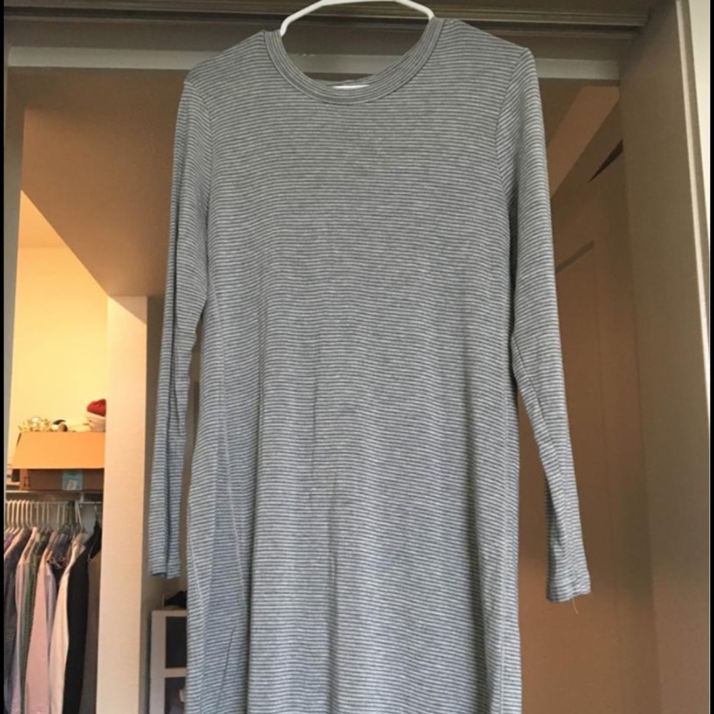 Lou & Grey T-shirt dress